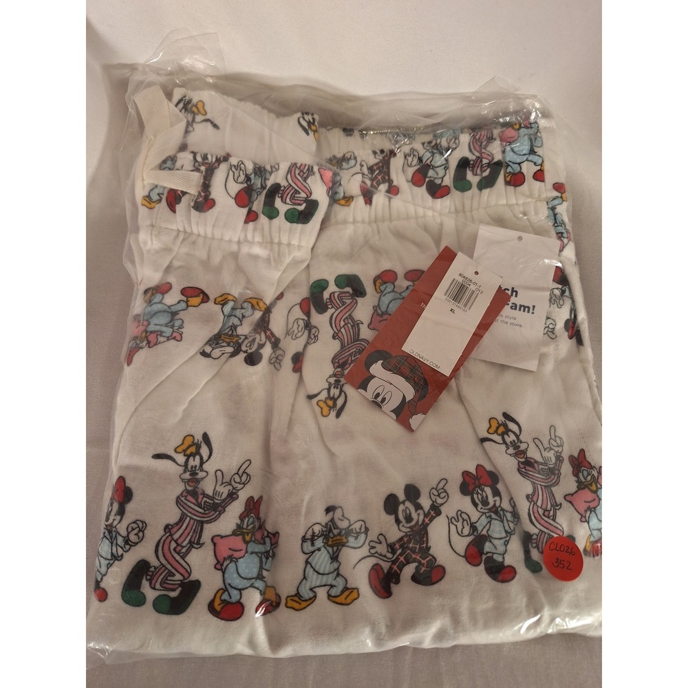 Old Navy Disney Mickey & Friends Holiday‎ Flannel Pajama Pants White XL NWT